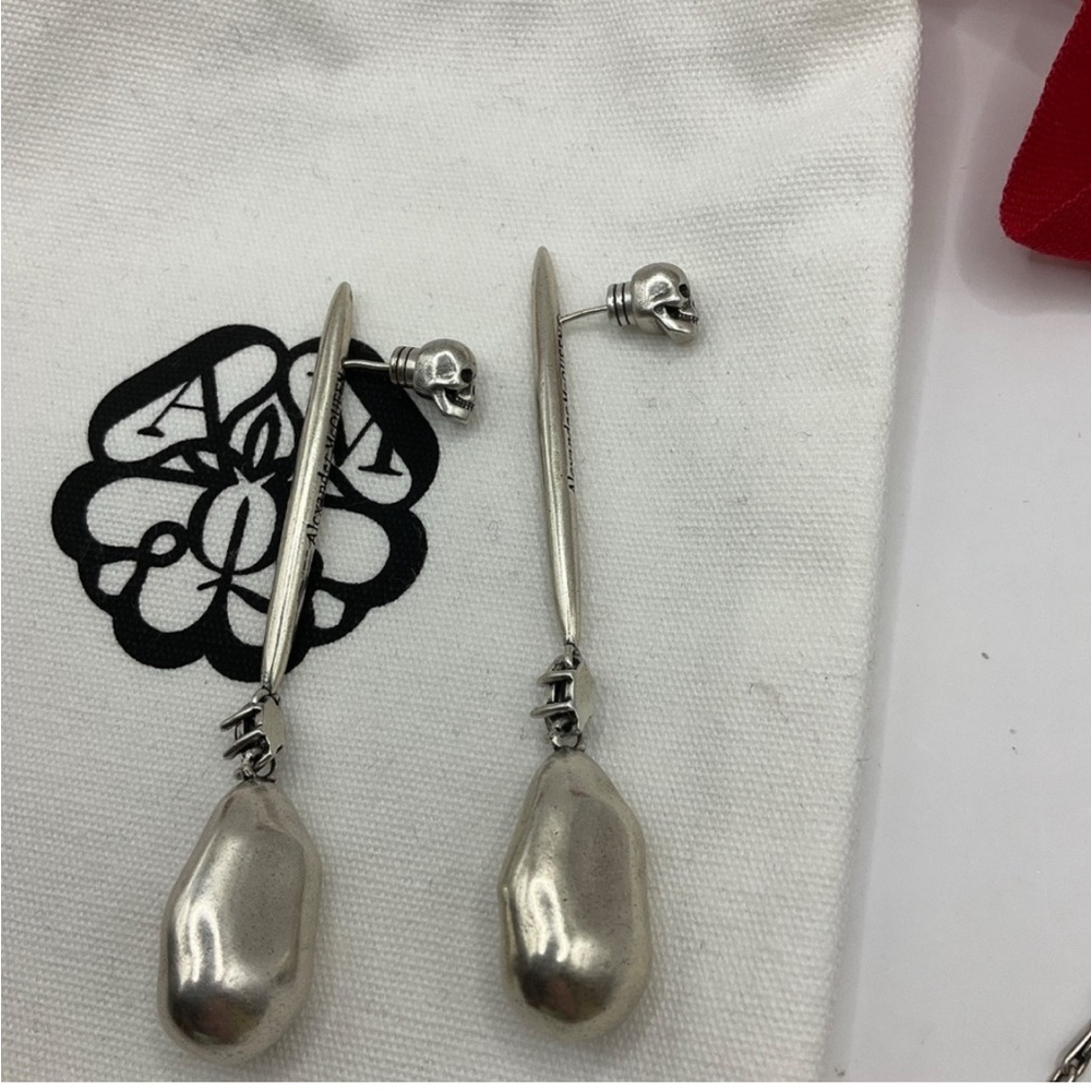 ALEXANDER MCQUEEN Silver-tone earrings - Picture 3 of 4